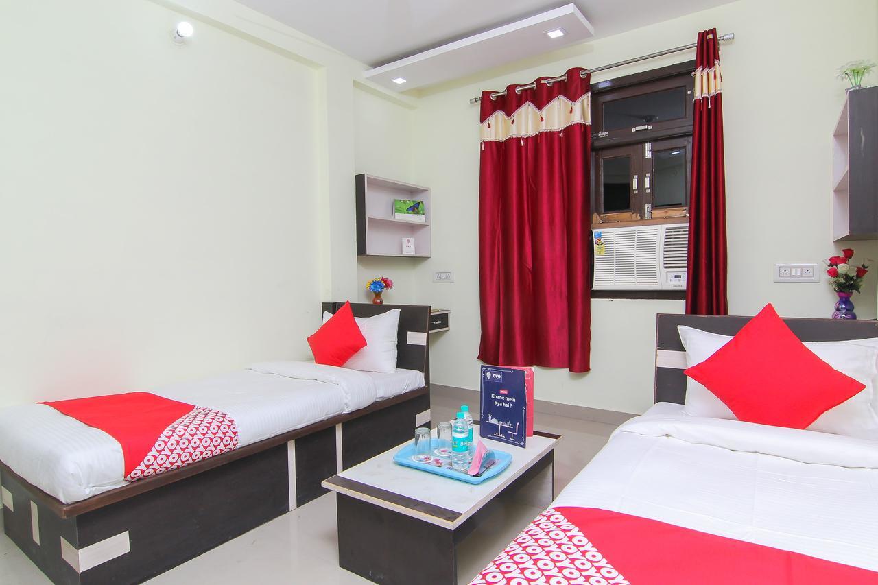 Oyo 12446 Shree Sai Guest House Allāhābād Junction Buitenkant foto