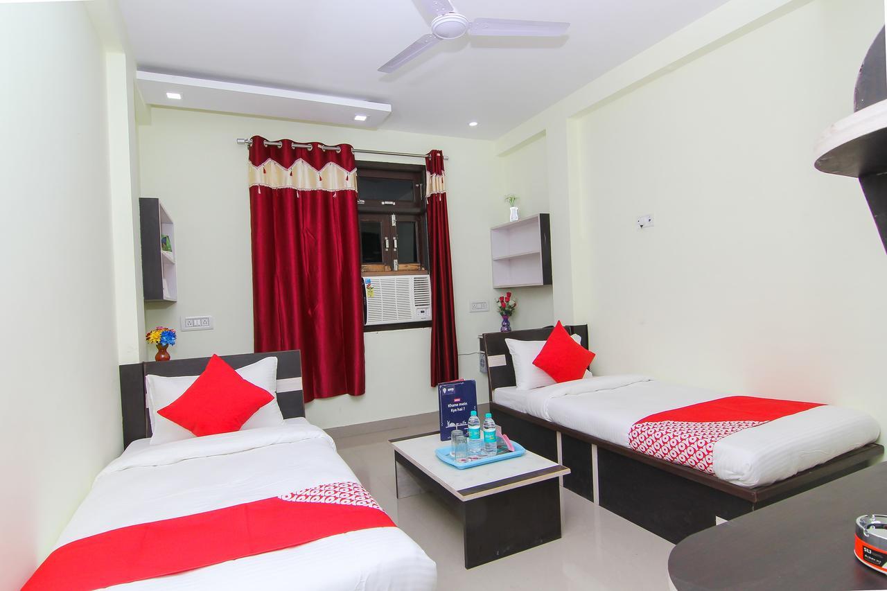 Oyo 12446 Shree Sai Guest House Allāhābād Junction Buitenkant foto