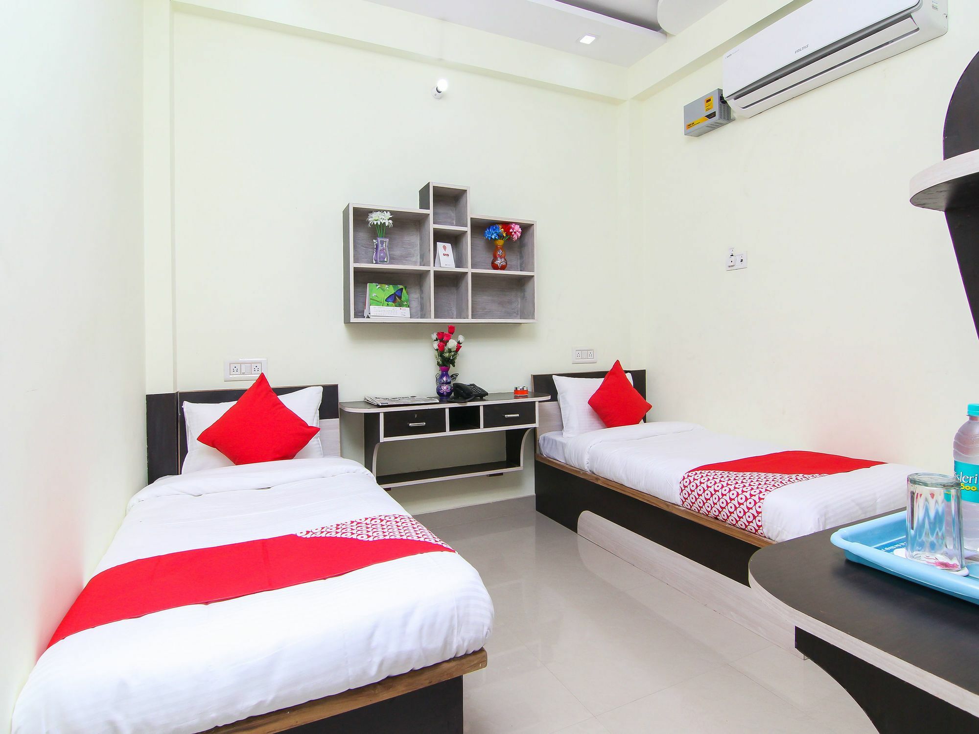 Oyo 12446 Shree Sai Guest House Allāhābād Junction Buitenkant foto
